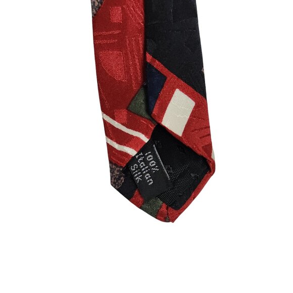 Bugatti Geometric Pattern Red & Black 100% Italian Silk Tie - Picture 5 of 6